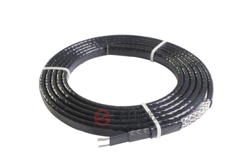 電伴熱帶的優(yōu)點(diǎn)概述(圖1) 防腐防爆自限溫.jpg